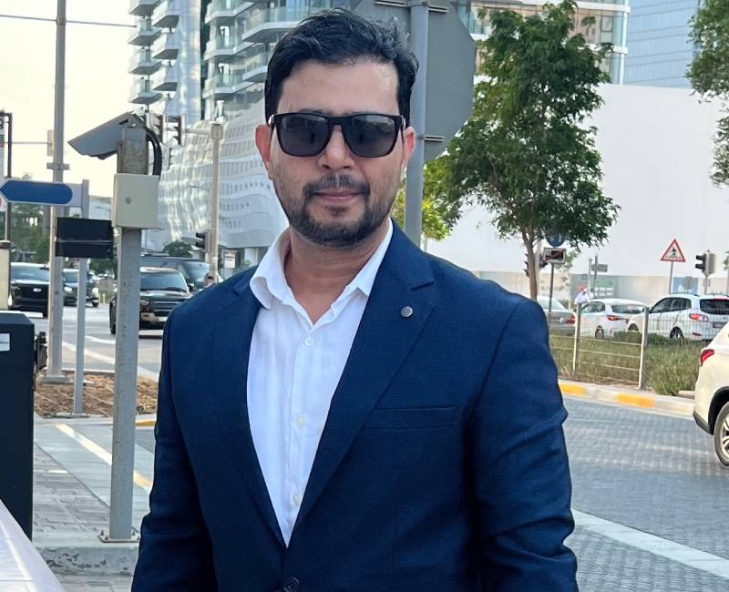 Asif-Shaikh-Buckingham-Mockup